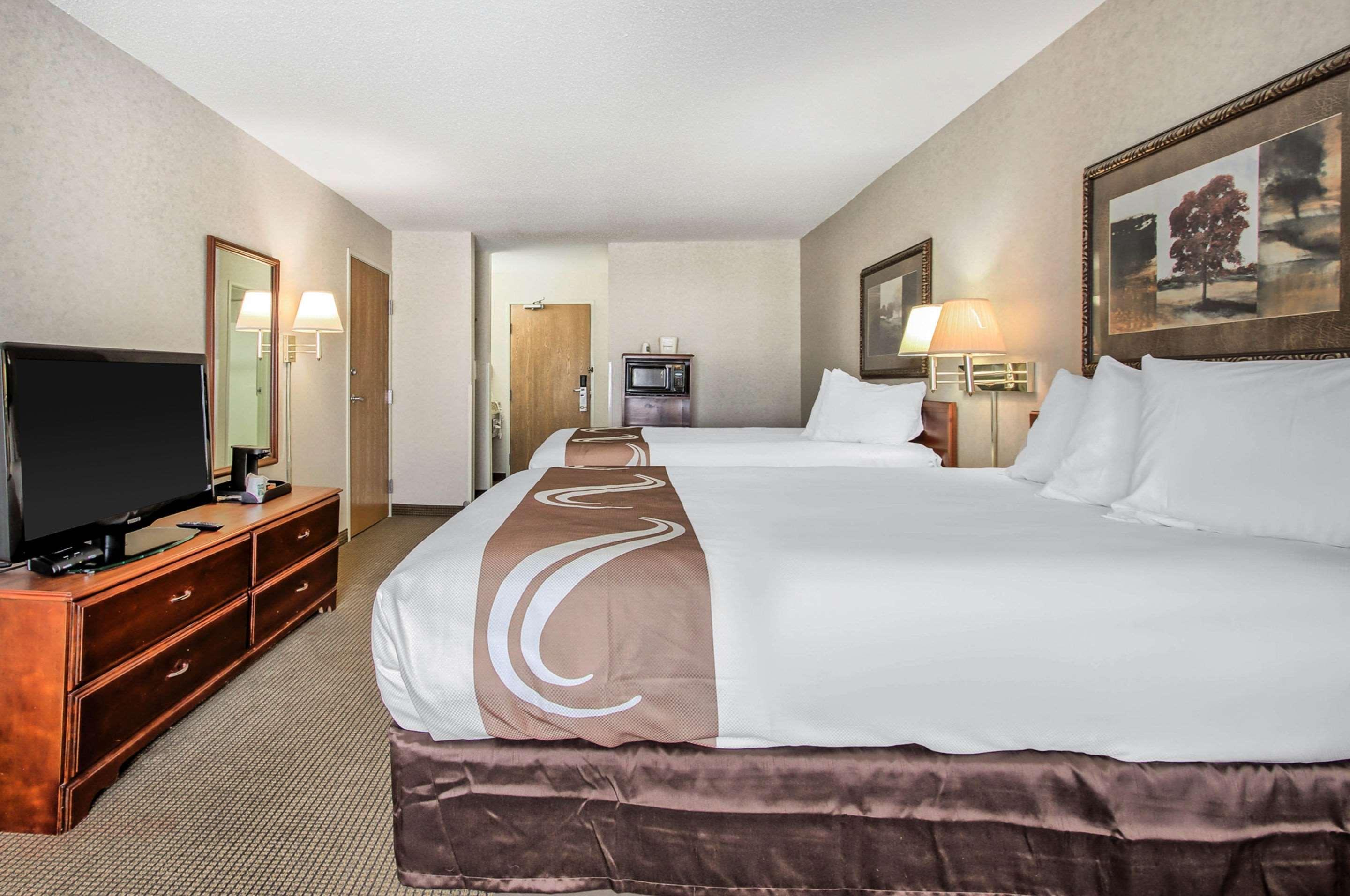 אמפוריה Comfort Inn & Suites מראה חיצוני תמונה