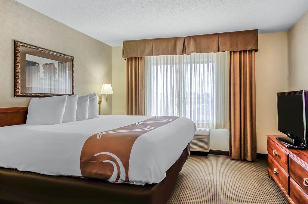 אמפוריה Comfort Inn & Suites מראה חיצוני תמונה