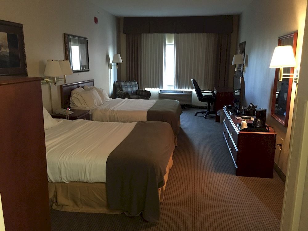 אמפוריה Comfort Inn & Suites מראה חיצוני תמונה