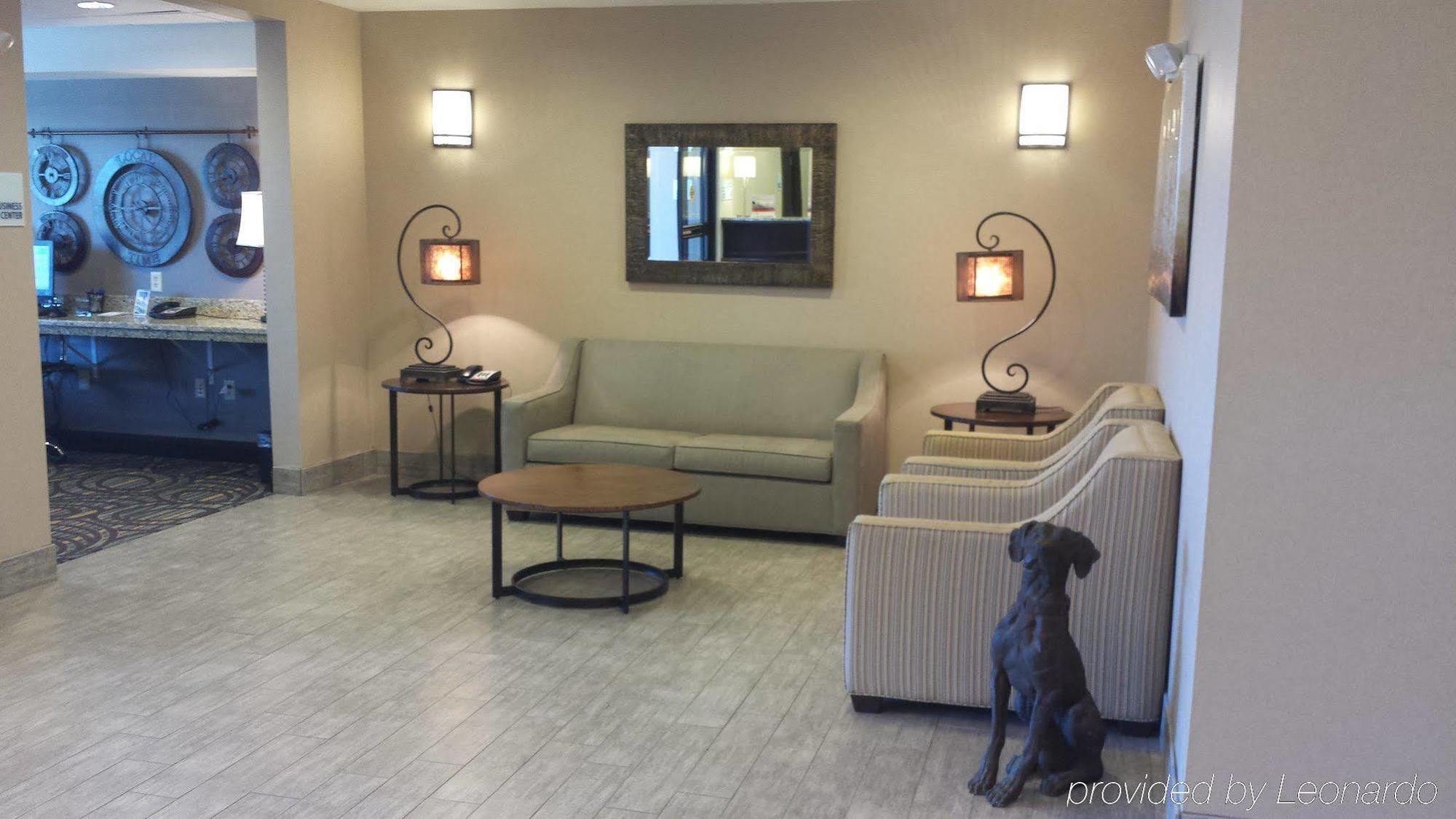 אמפוריה Comfort Inn & Suites מראה חיצוני תמונה